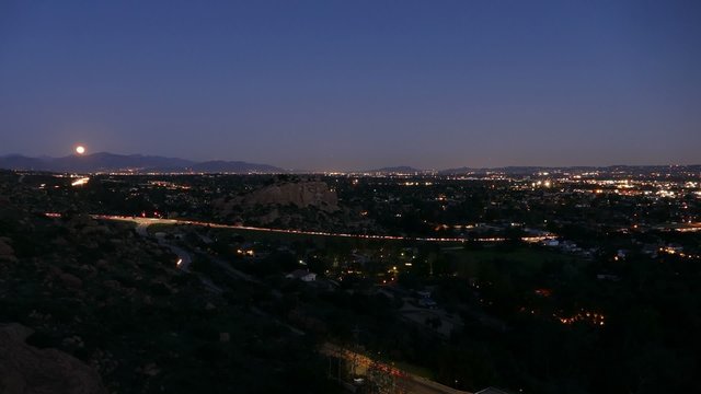 Los Angeles Valley Moonrise Time Lapse
