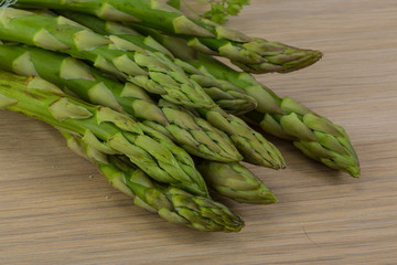 Raw asparagus