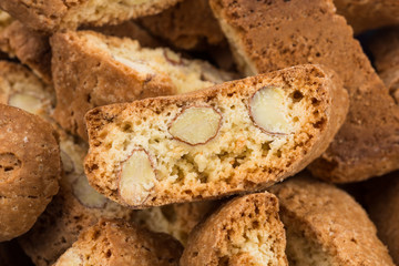 Cantuccini alla mandorla, italian cookies