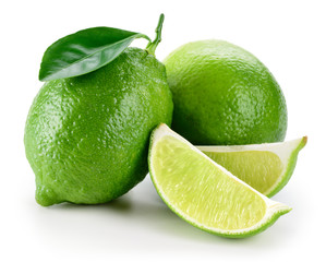 Fototapeta na wymiar Lime. fruit with slices isolated on white