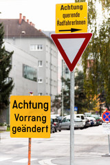 Verkehrsschilder und Vorschriftzeichen