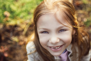 Naklejka premium Little Girl With Blue Eyes