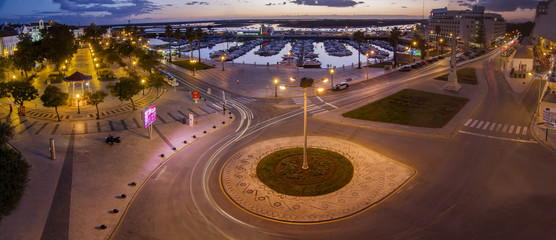 Panoramic view of the garden and marina of Faro