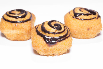 Magdalenas con chocolate.