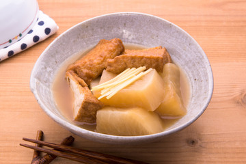 聖護院大根と厚揚げの煮物