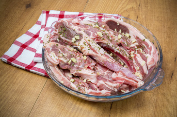 Chuletas de cordero adobadas