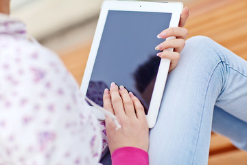 Beautiful girl with mobile gajett