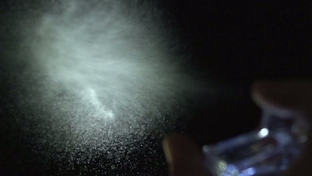 2 in 1: Perfume at camera and spray in the air
