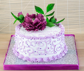 Wedding cake with flower