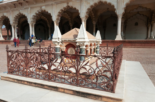 Tomb Of John Russell Colvin Inside Red Agra Fort