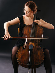 Beautiful cellist © sumnersgraphicsinc