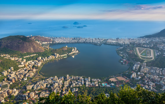 Lagoa Rodrigo de Freitas, Ipanema, Leblon in Rio de Janeiro