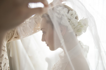 Fototapeta na wymiar Bride and bridesmaid