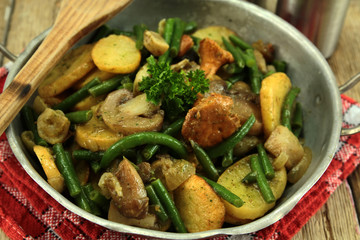 poêlée forestière