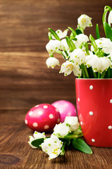 Snowdrops in the cup and Easter eggs