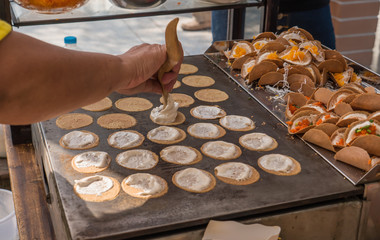 Making crispy pancake