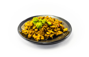 Fried pork with yellow curry paste