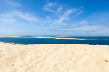 Fototapeta na wymiar Dune du pilat en aquitaine
