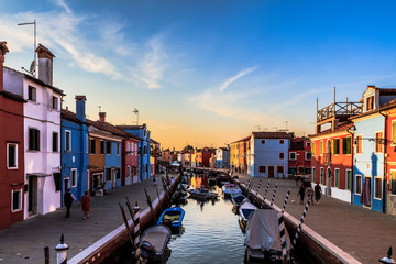 Colorful Houses of Burano in the lagoon of Venice, Italy - obrazy, fototapety, plakaty