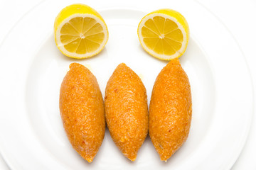 Türkische Buletten gefüllt