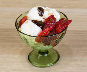 Ice cream with strawberry