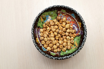 Plate with chick pea