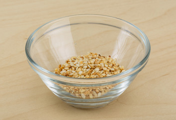 Roasted sesame seeds