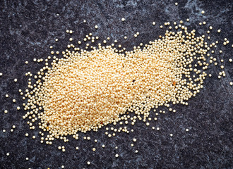 heap of amaranth seeds