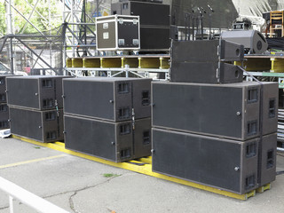 Powerfull concerto audio speakers ,amplifiers ,spotlights, stage