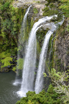 A Scenic View Of Whangarei Waterfall And Pond Underneath