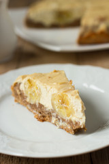 Bananas and cream cheese cake