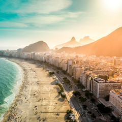 Vue aérienne de la plage de Copacabana à Rio de Janeiro, Brésil