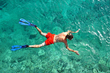 Snorkeling © salajean