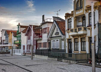 Fototapeta na wymiar Costa Nova do Prado ( Portugal) famous home Palheiros