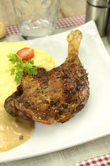 cuisse de canard et purée
