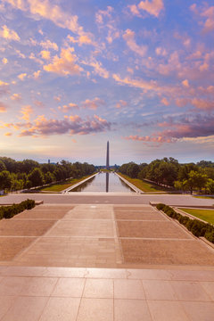Washington Monument sunrise reflecting pool