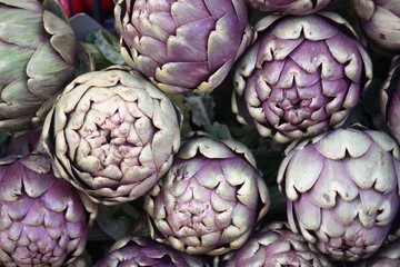 Obraz premium Frische Artischocken