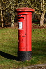 Fototapeta na wymiar Red, British Royal Mail post box