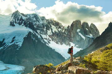Hike in Patagonia - obrazy, fototapety, plakaty