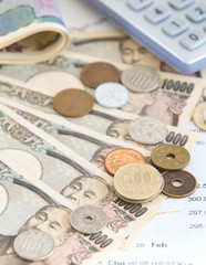 Close - up Japanese yen banknotes and Japanese yen coin