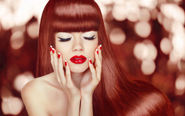 Beautiful girl with Long Hair. Fashion Woman Portrait. Makeup. M