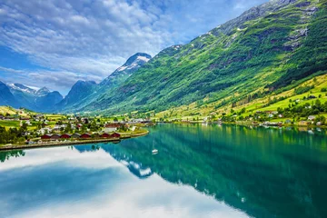 Keuken spatwand met foto Mountain landscape, Olden, Norway © Travel Faery