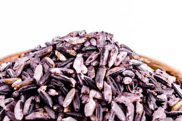 Riceberry in wooden bowl