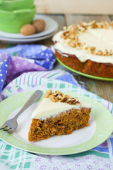 carrot cake with walnuts and cream