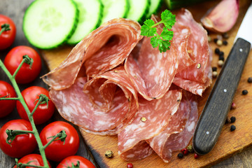 Tomate Salami