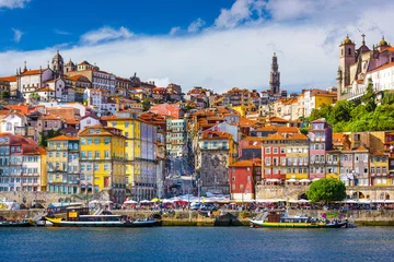 Deurstickers Europese plekken Porto, Portugal Oude stadshorizon aan de rivier de Douro