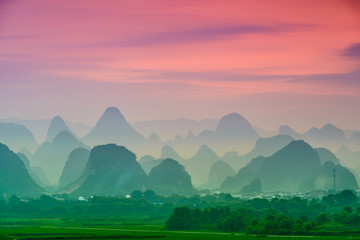 Montagnes karstiques de Guilin, Chine
