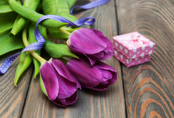 Tulips with gift box
