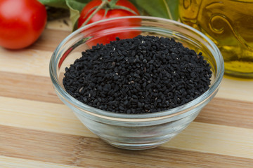 Nigella in the glass bowl