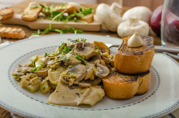 Mushroom, Leek and Tarragon Pasta